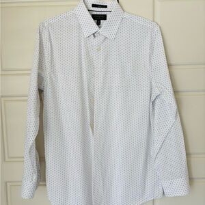 Banana Republic Dress Shirt - Medium